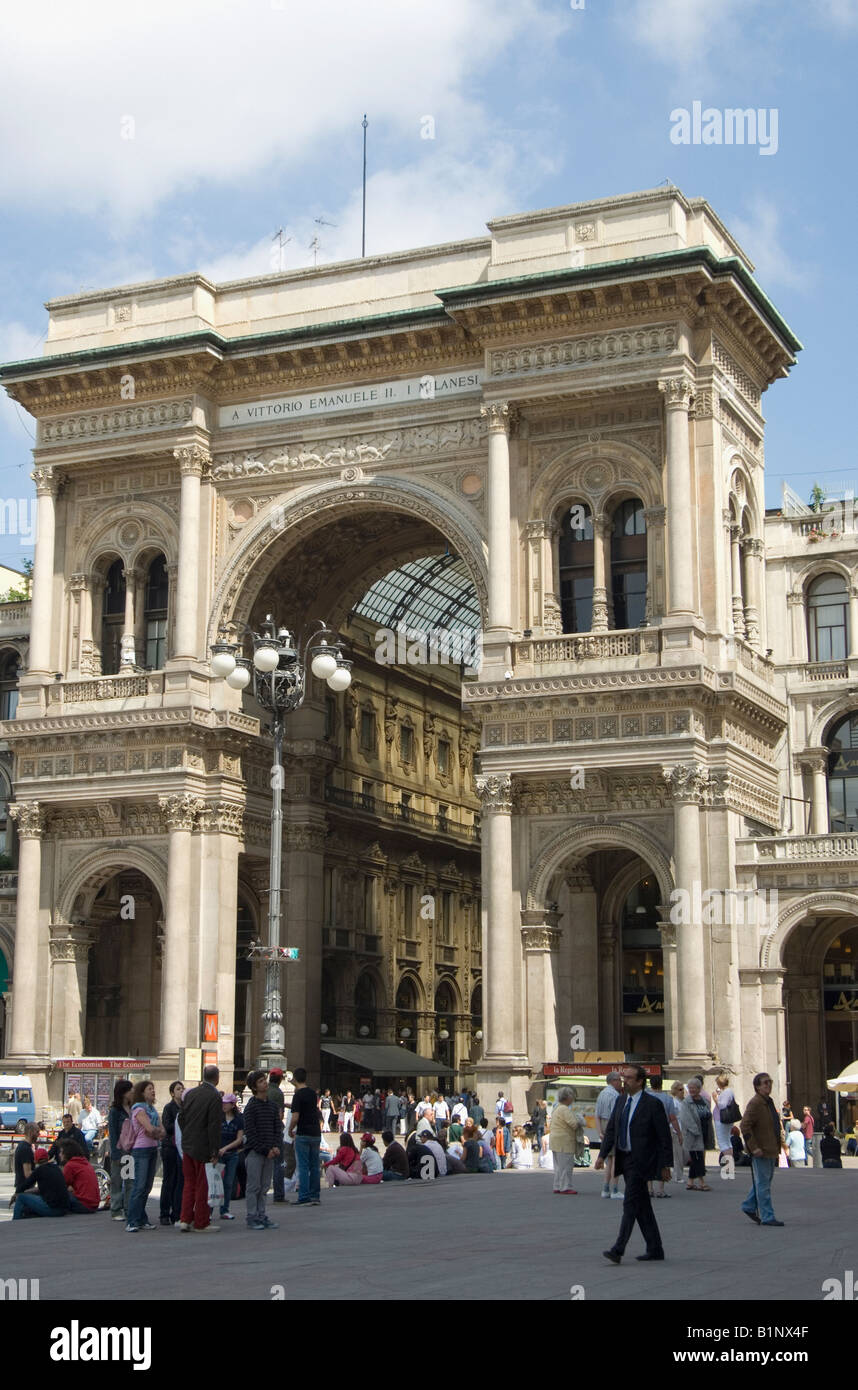 Entrance arch to the Galleria shopping and restaurant arcade in Piazza Duomo Milan Stock Photo
