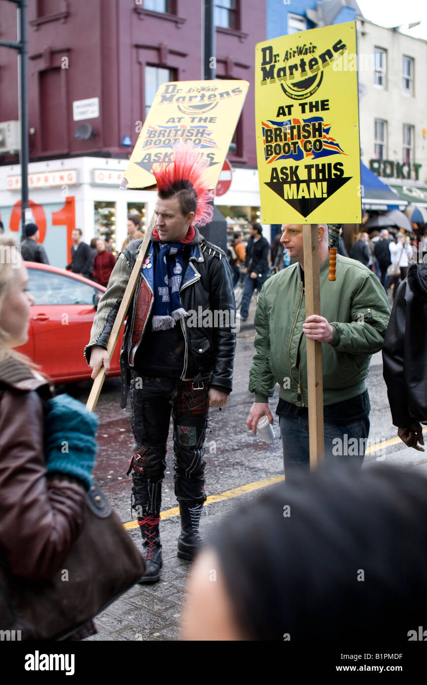 Modern day goths at London's Camden Market Stock Photo Alamy