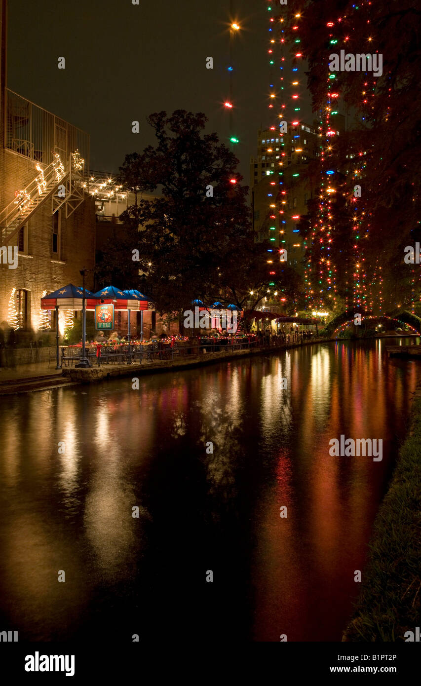 The San Antonio Riverwalk decorated for Christmas Stock Photo Alamy