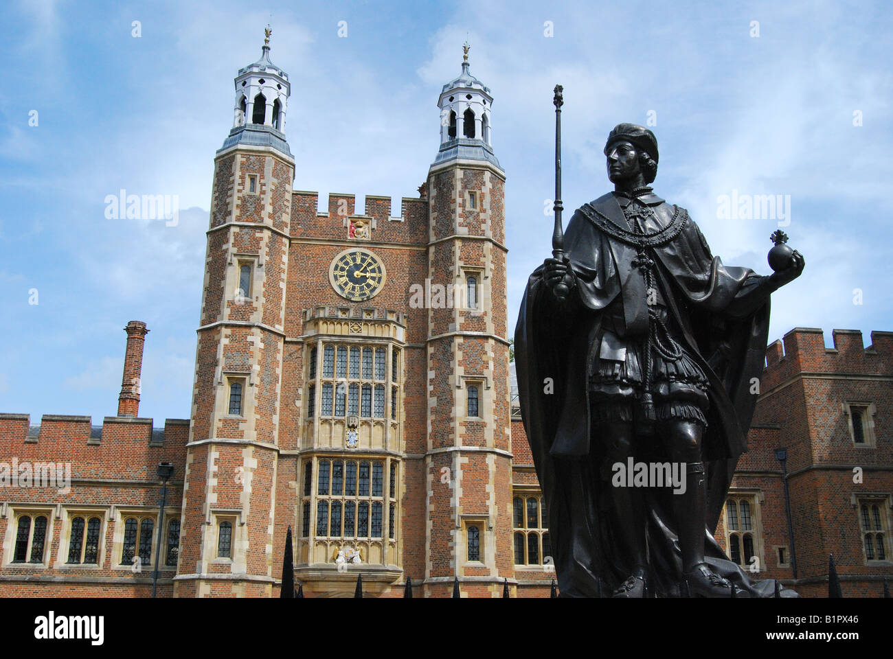 Statue of Henry VI (founder) and Lupton's Tower, School Yard, Eton College, Eton, Berkshire, England, United Kingdom Stock Photo