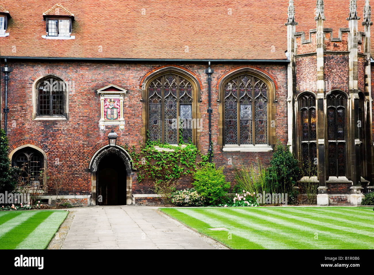 Main court of Queen's College, Cambridge University, Cambridge, England, UK Stock Photo