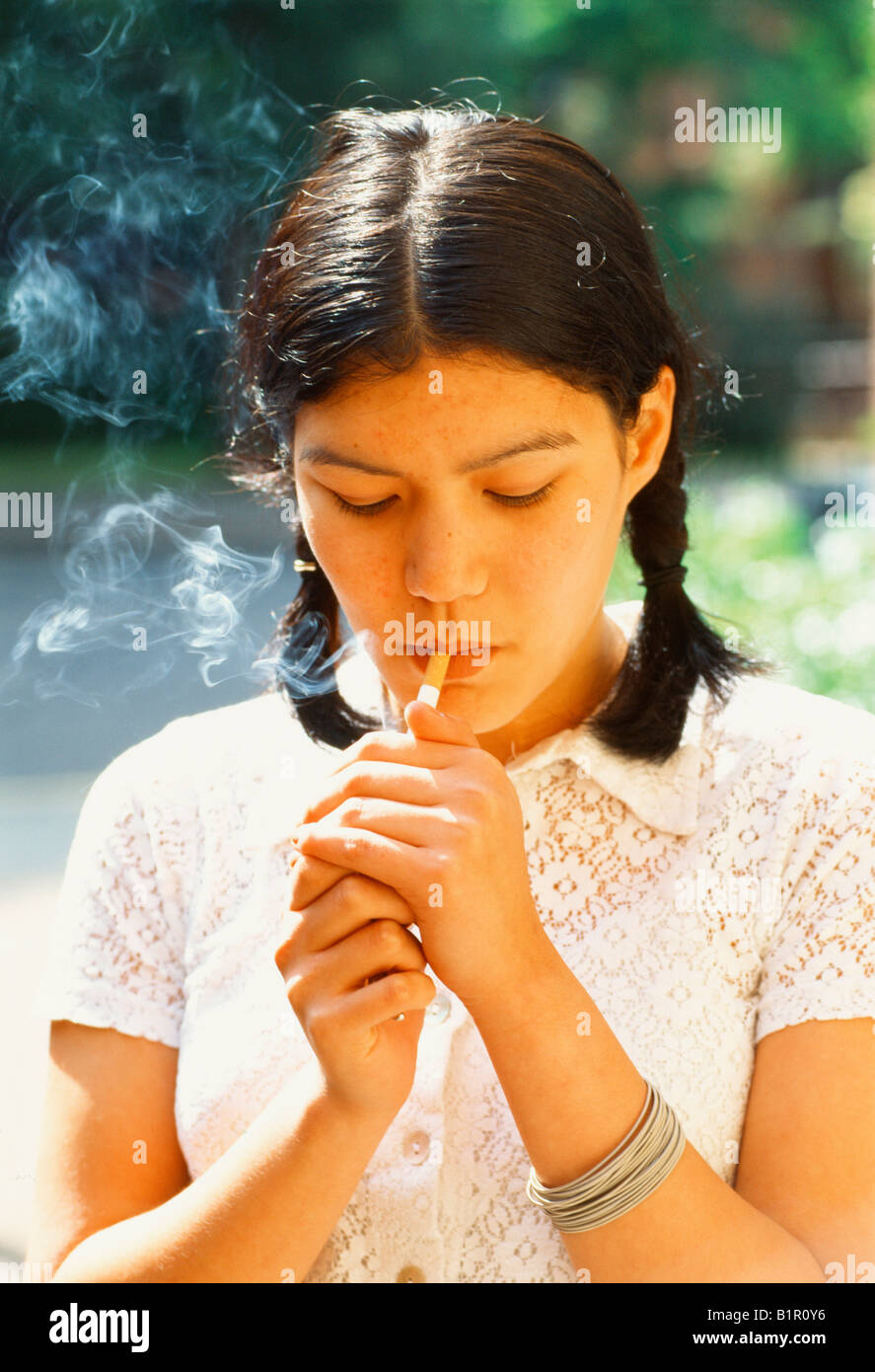 Young Girl Smoking Cigarette Stock Photo Alamy