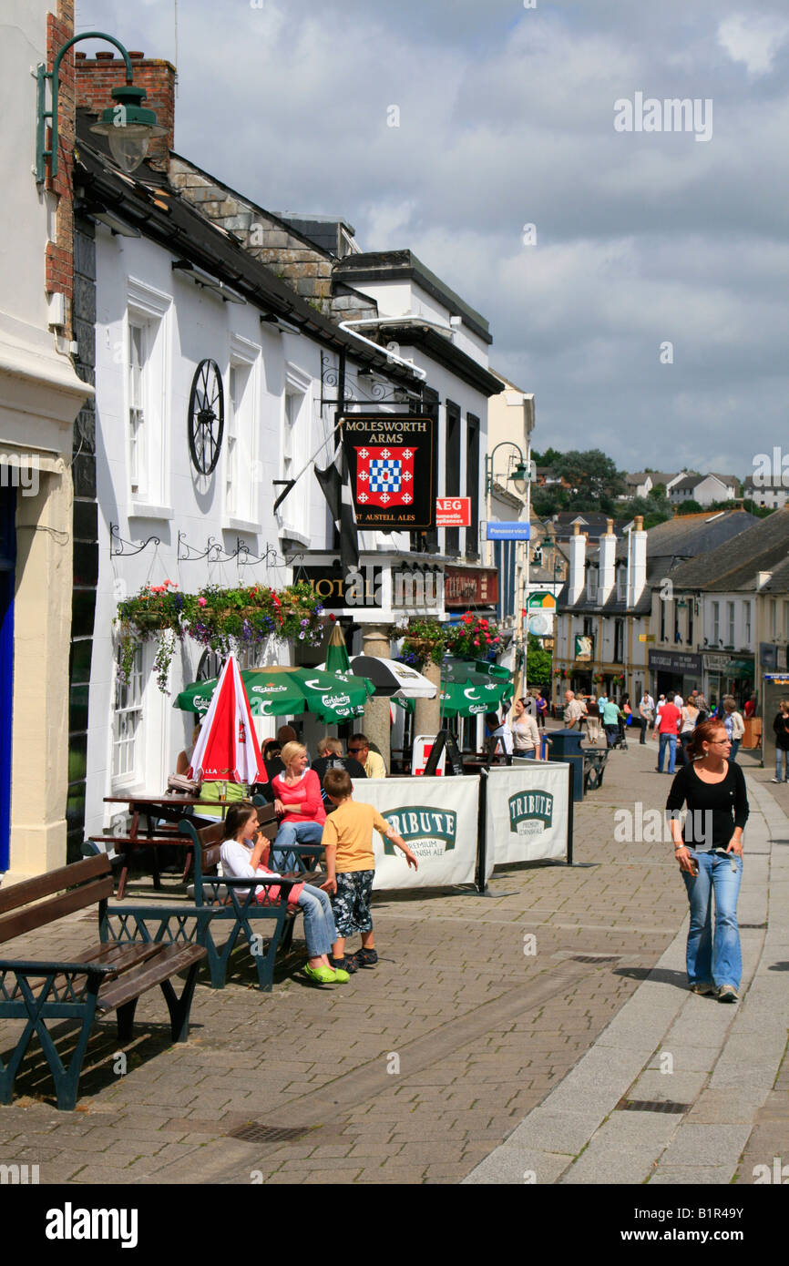 Wadebridge town centre high street shopping north cornwall west country england uk gb Stock Photo