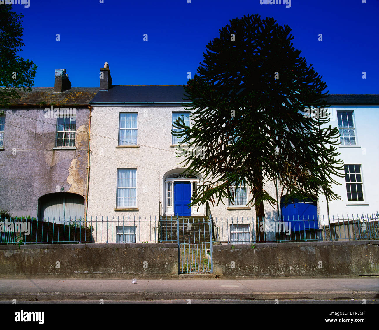 Co Offaly, Terraced Houses, Johns Mall Birr Stock Photo Alamy