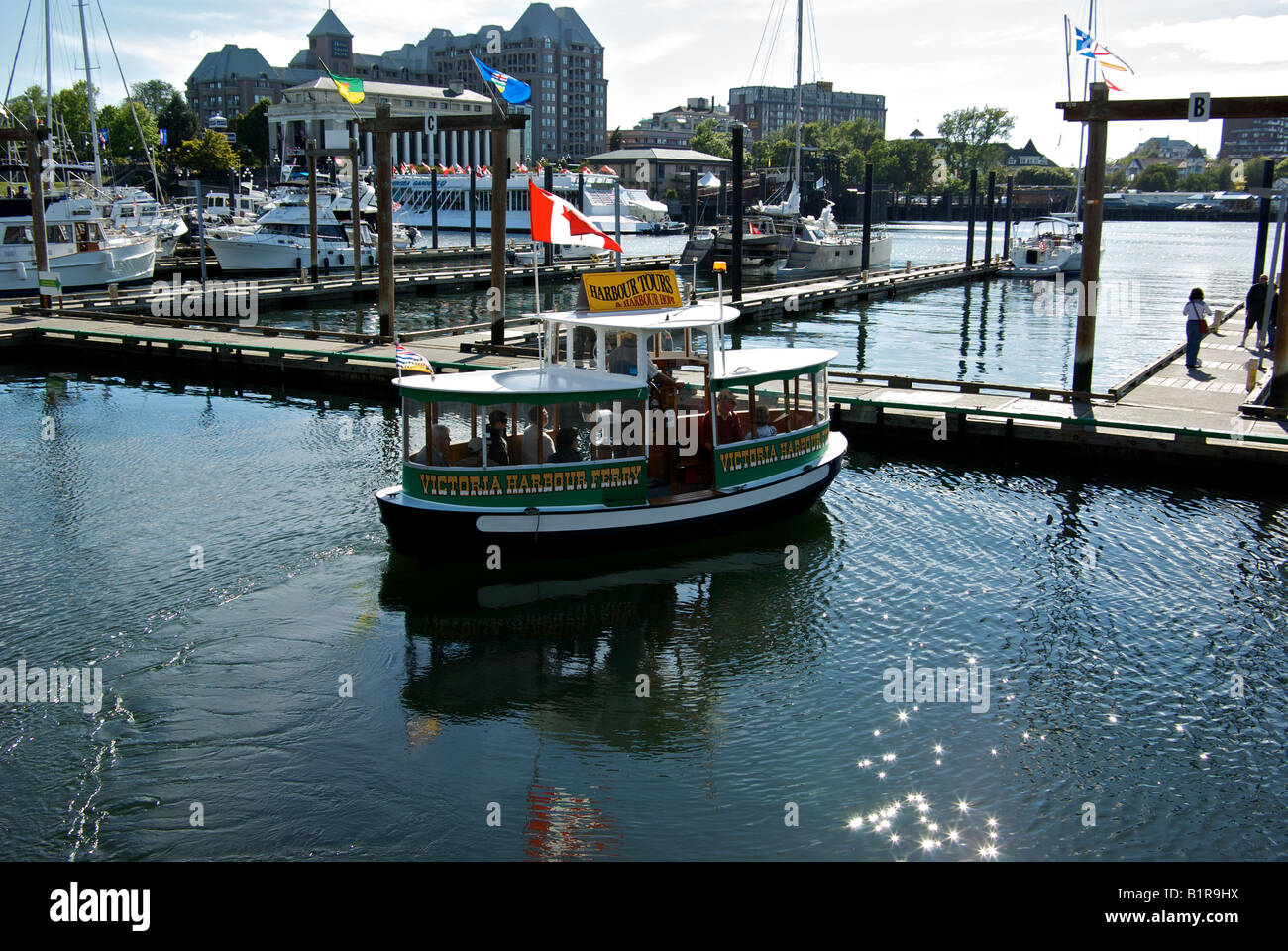 Victoria Harbour tour passenger ferry Stock Photo - Alamy