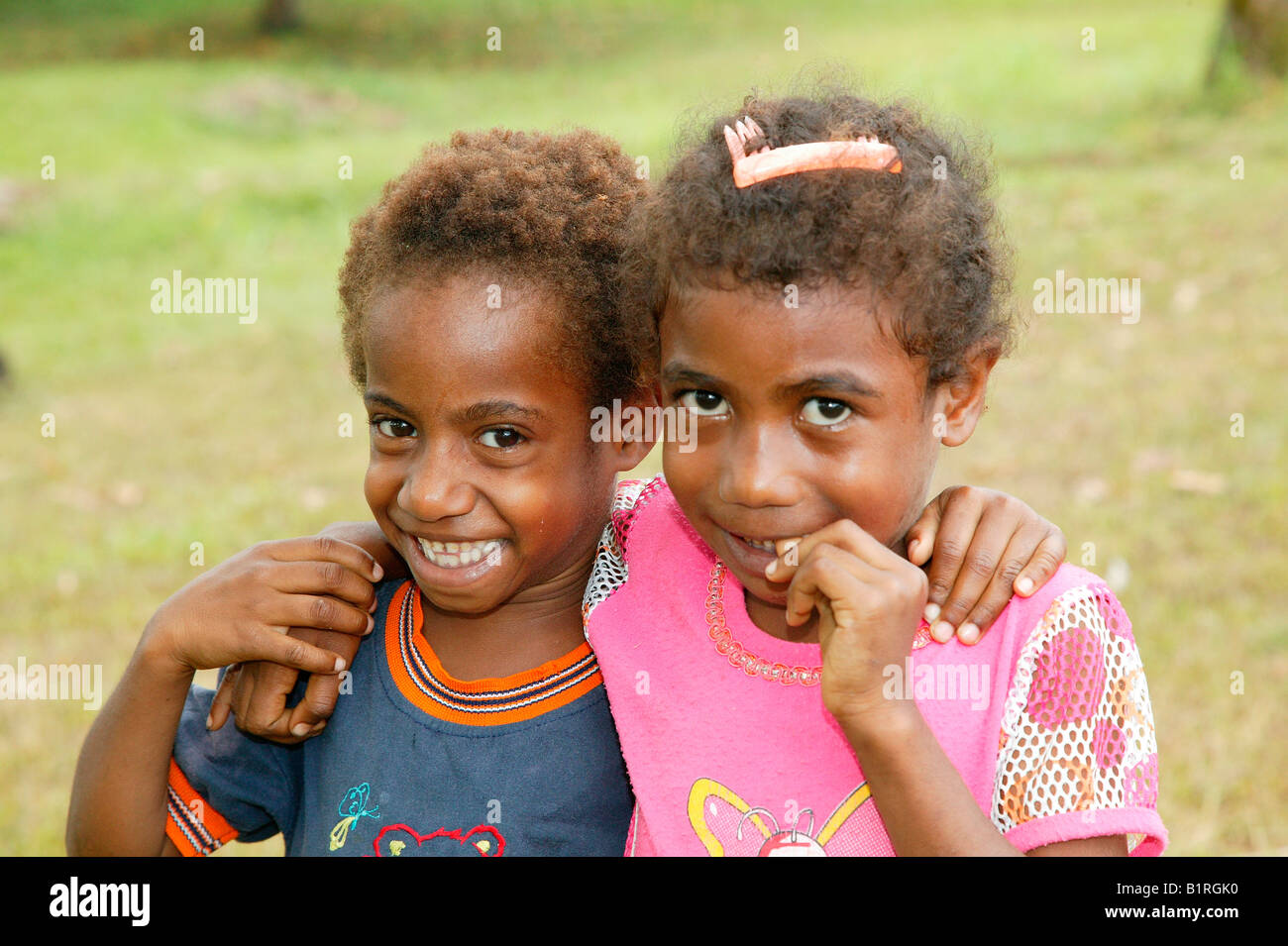 Two girls, Finschhafen, Papua New Guinea, Melanesia, Kontinent Australien Stock Photo