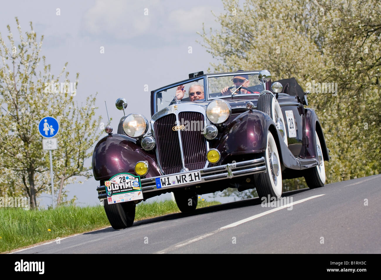 Horch 853, Auto Union, year of manufacture 1983, vintage car, a vehicle