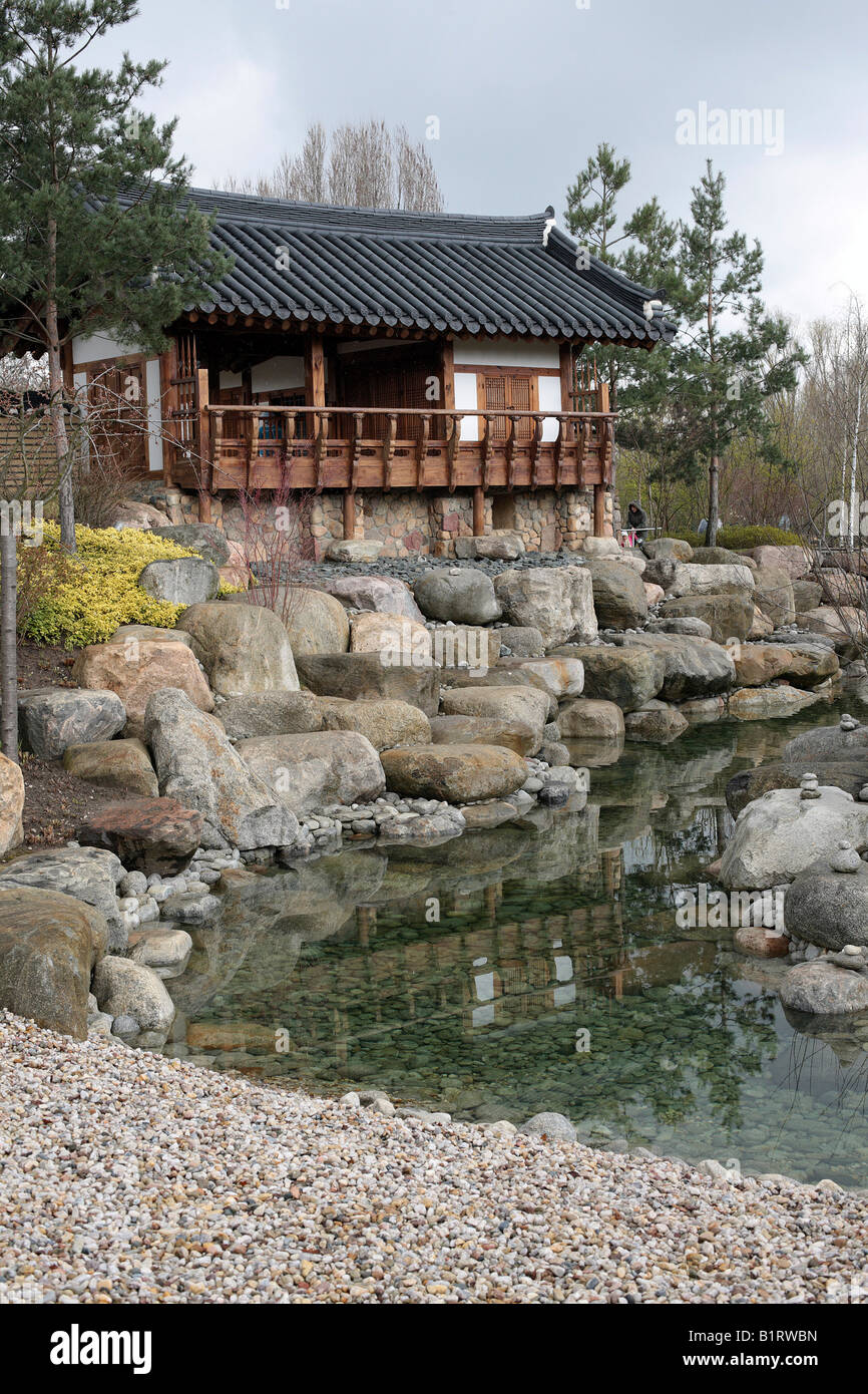 Kye Zeong Pavilion, garden pavilion next to water in the Korean Seoul Garden, Gaerten der Welt, Gardens of the World, Berlin Ma Stock Photo