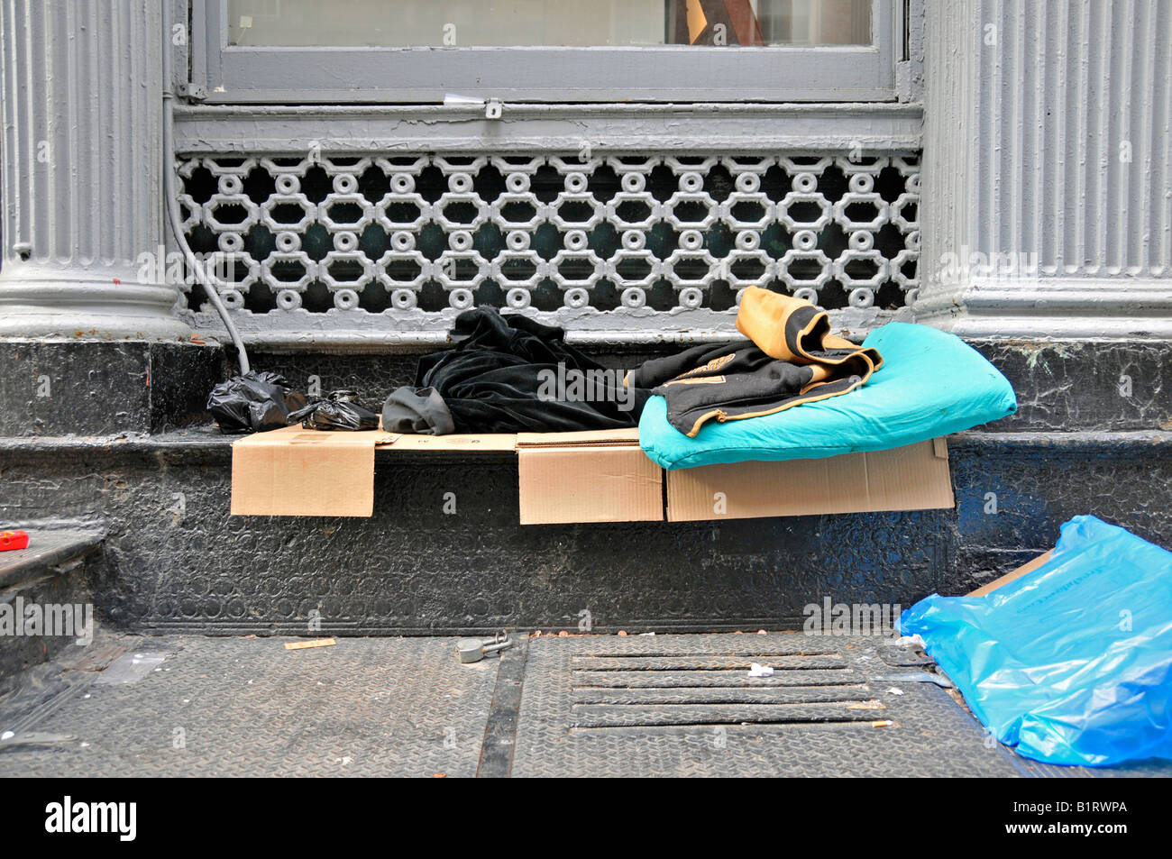 Homeless sleeping place hires stock photography and images Alamy