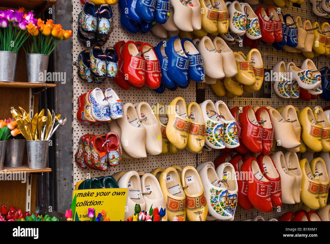 Clogs flower wholesale hotsell