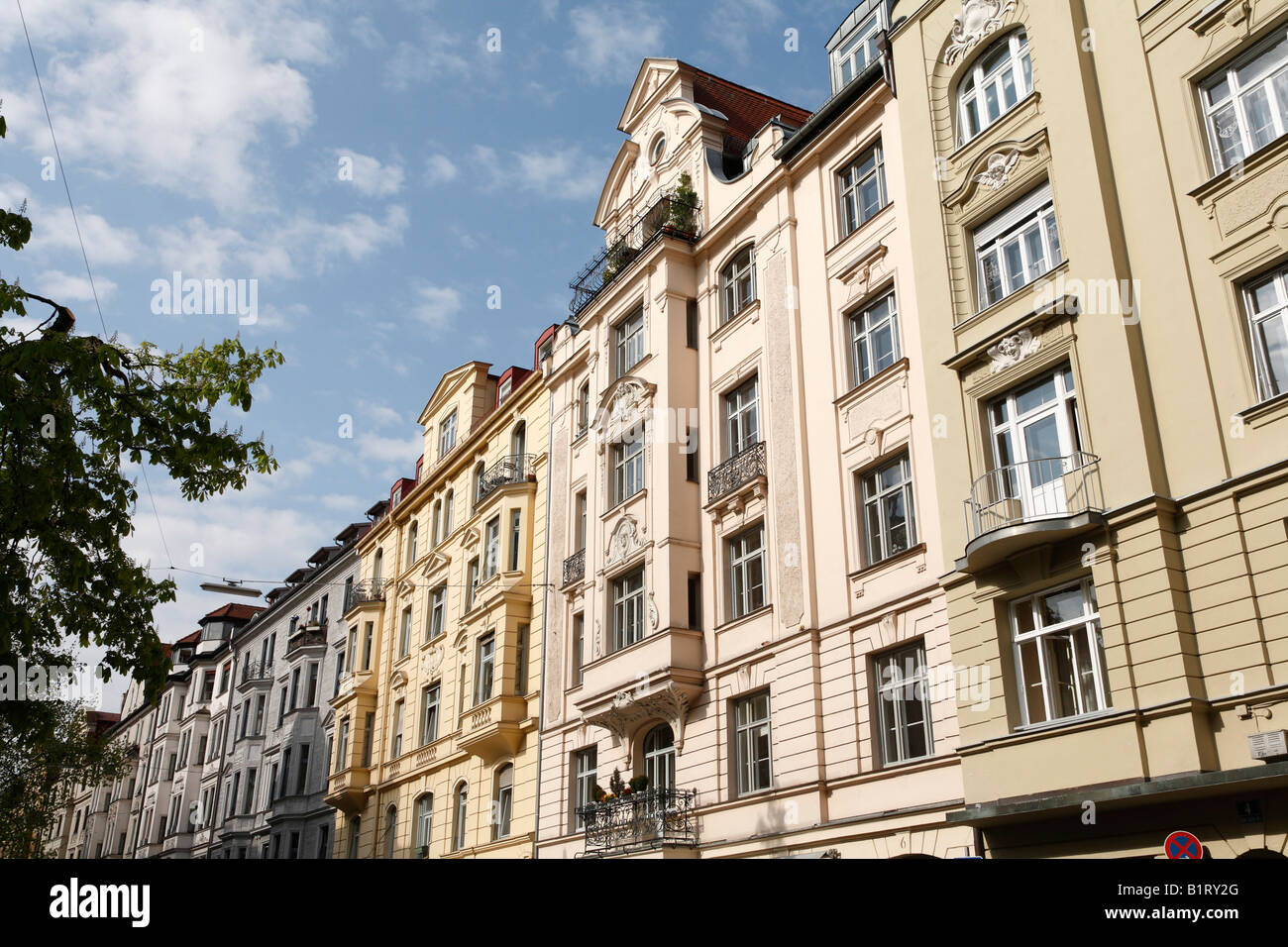 House fronts in Hans-Sachs-Strasse, Isarvorstadt, Glockenbachviertel, Munich, Bavaria, Germany, Europe Stock Photo