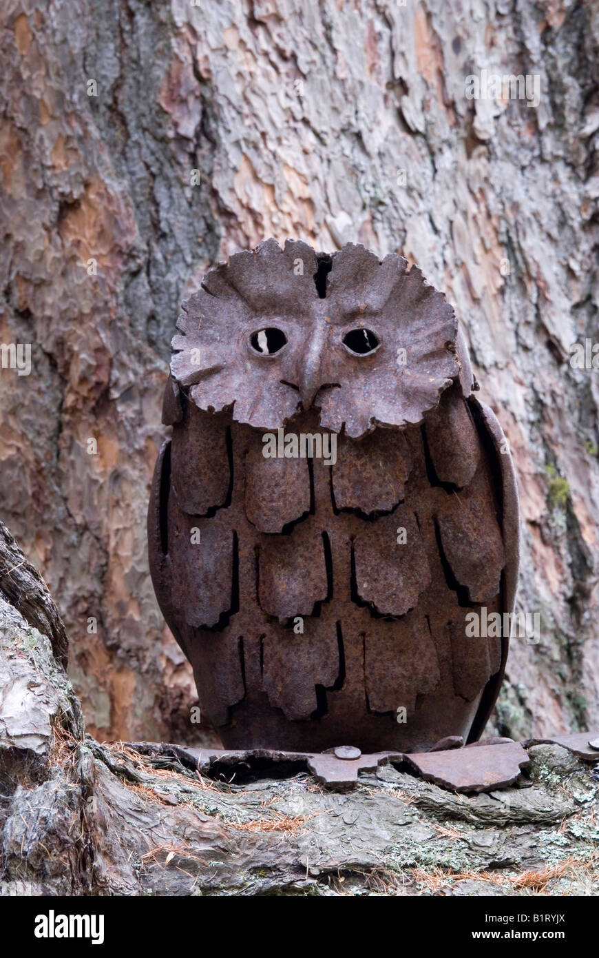 Owl sculpted out of metal, Zedlacher Paradies region, East Tyrol, Austria, Europe Stock Photo