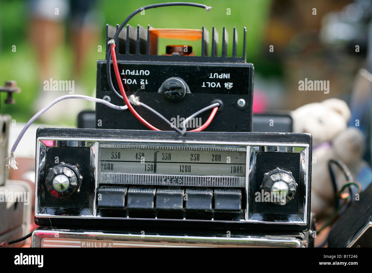 Car stereo radio hi-res stock photography and images - Alamy