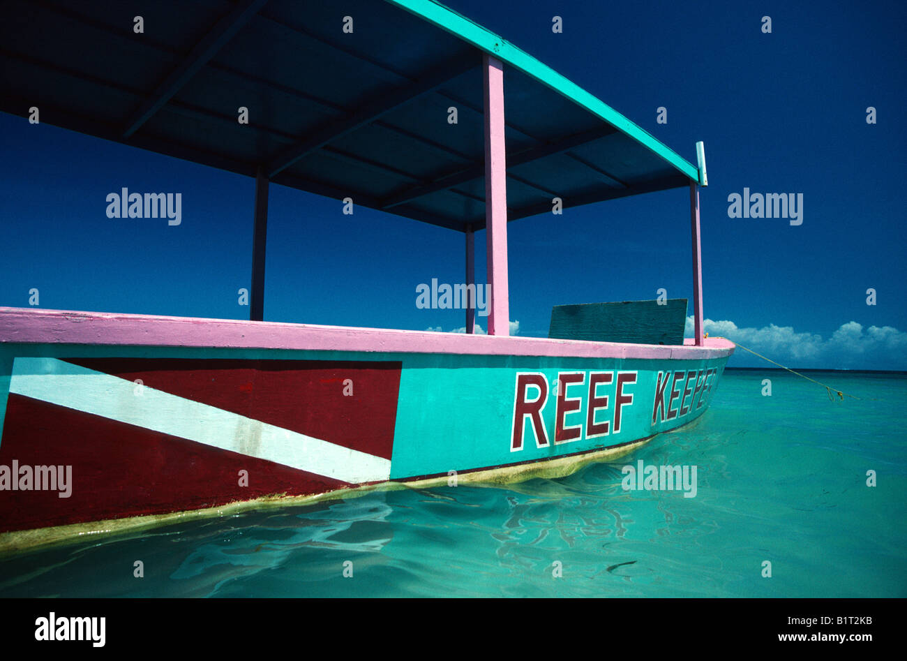 Glass bottom boat jamaica hires stock photography and images Alamy