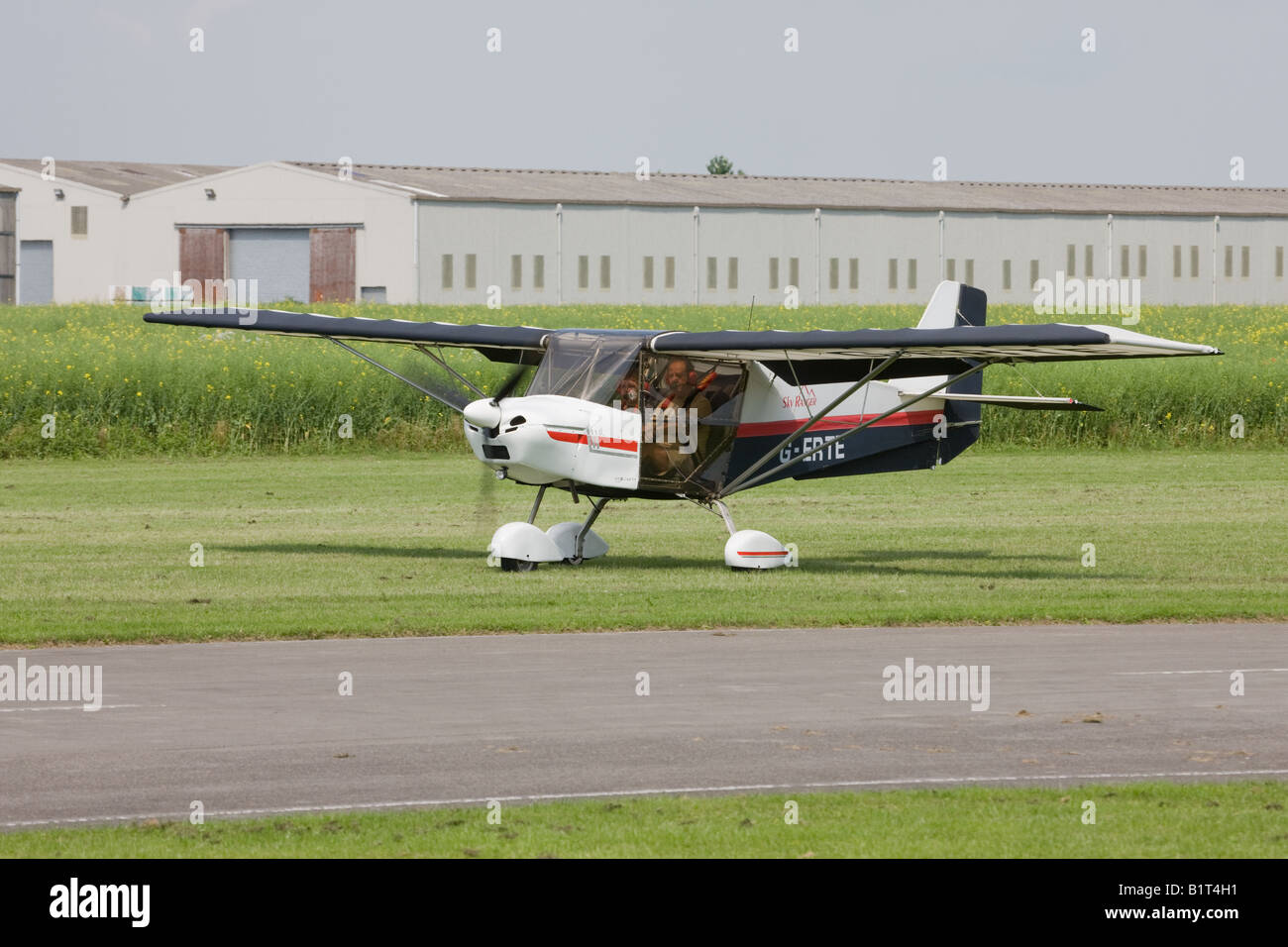 Skyranger 912S (1) G-ERTE microlight aircraft taxiing along runway at ...