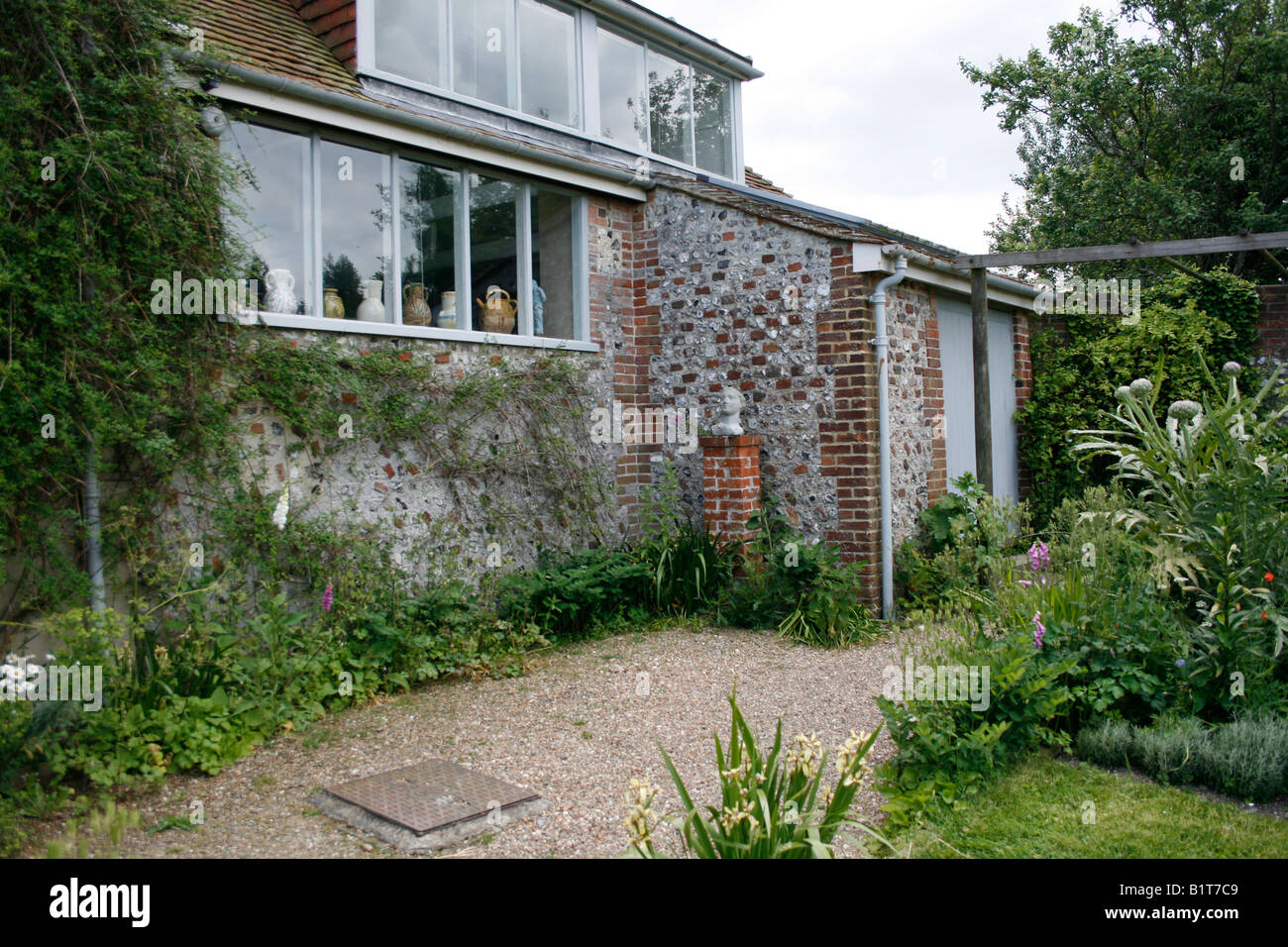 The Artists' Studio at Charleston Farmhouse,  Sussex, England, UK.  Home to the Bloomsbury set. UK. Stock Photo
