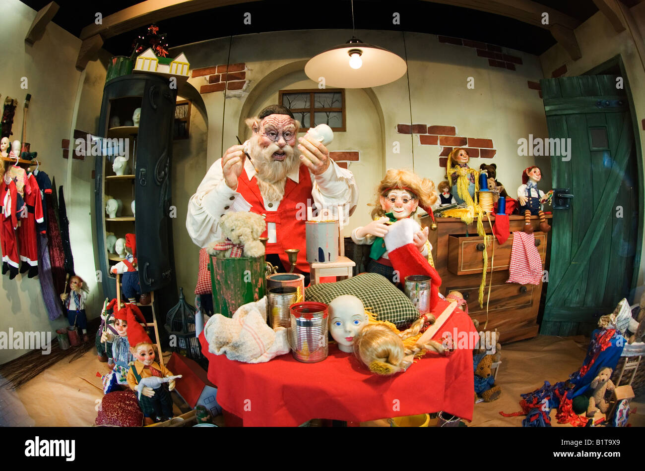 Animated Christmas Window Displays