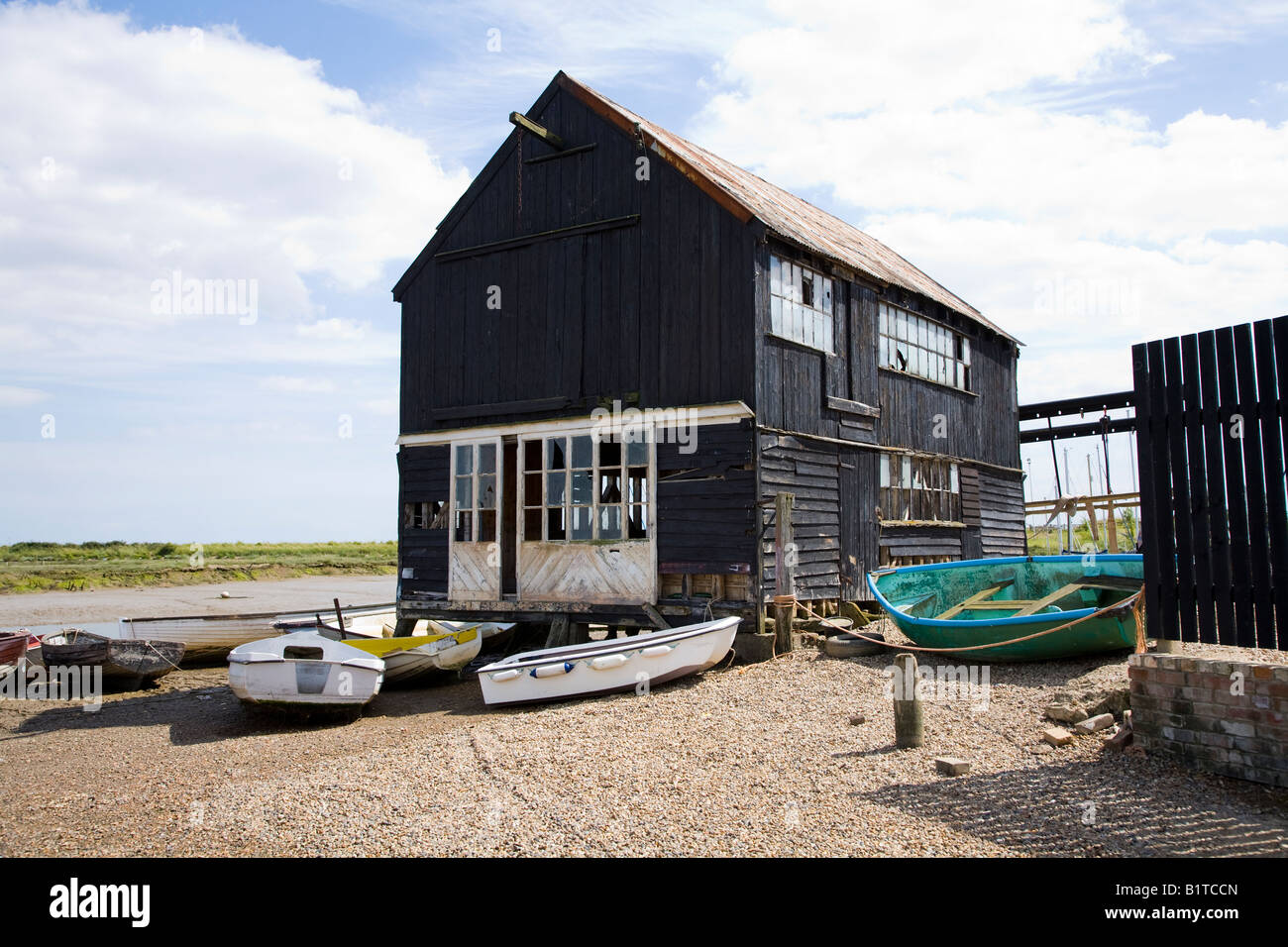 Old boathouse in Essex coastal village of Tollesbury Stock Photo Alamy