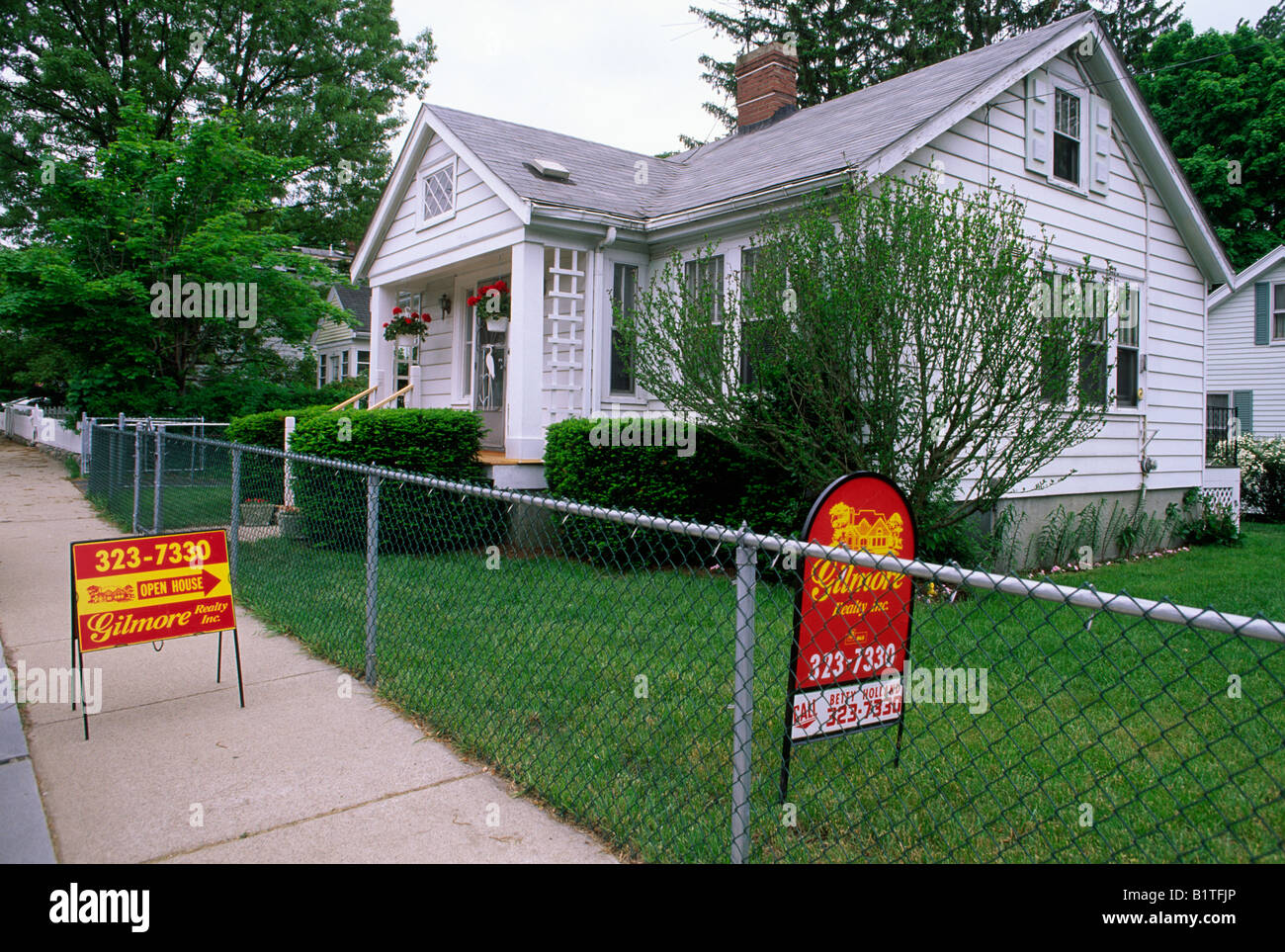 House for sale, Boston Stock Photo Alamy