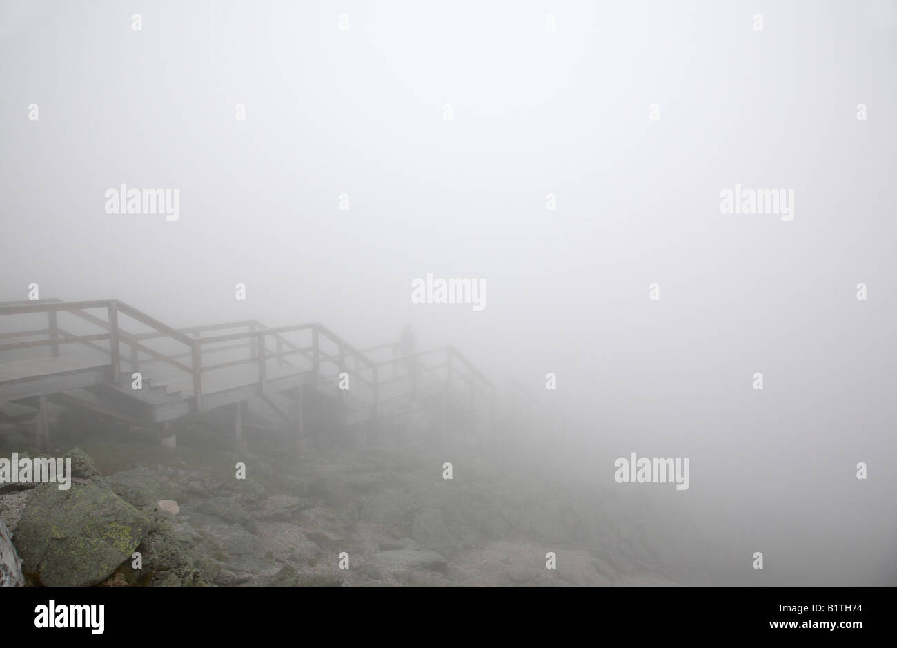Mount washington observatory wind hi-res stock photography and images ...