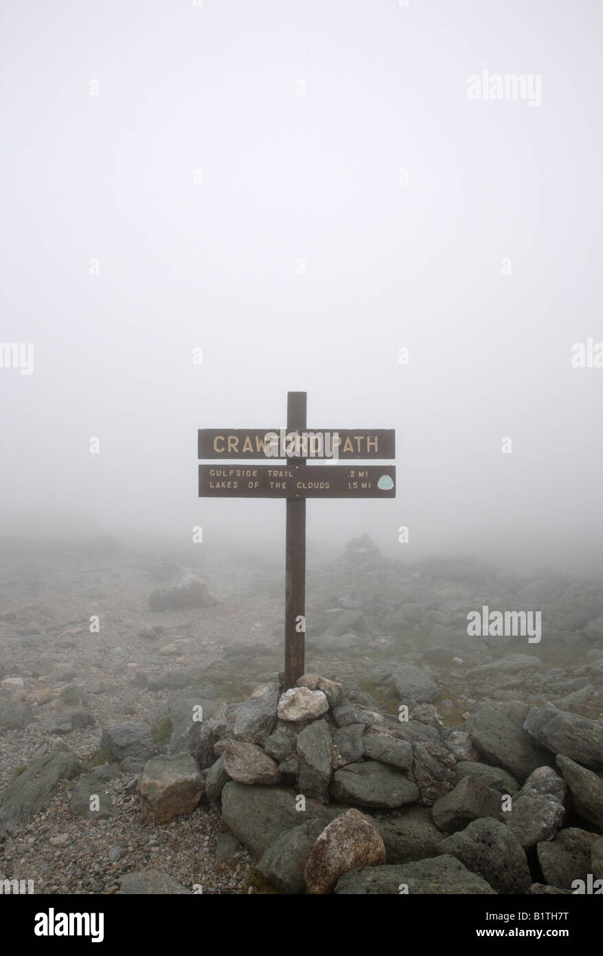 Mount washington observatory wind hi-res stock photography and images ...