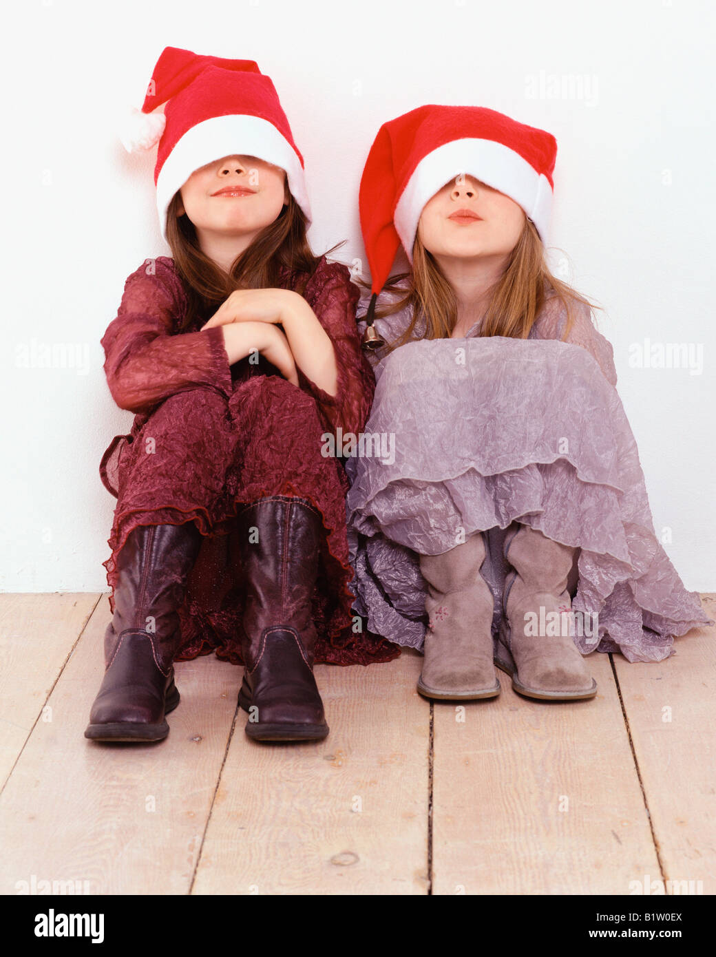 Girls in hats hi-res stock photography and images - Alamy