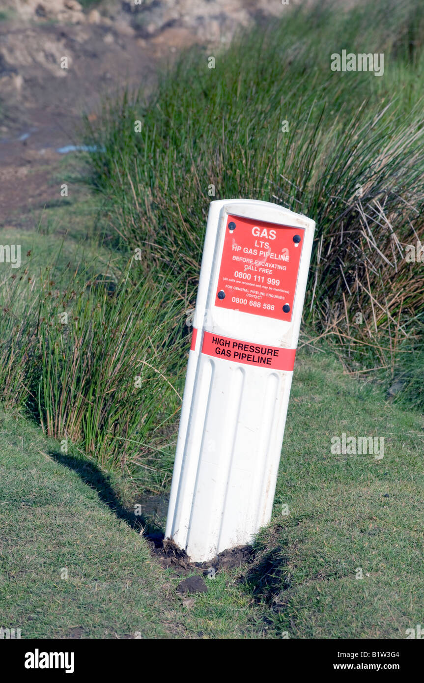 Gas pipeline marker hires stock photography and images Alamy