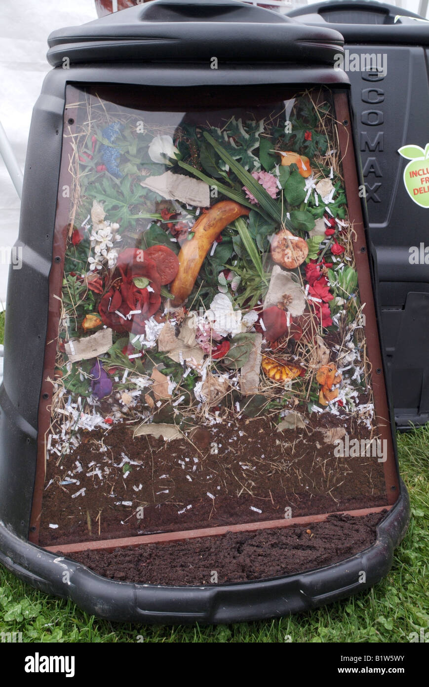 A cut-away compost bin showing how compost is made Stock 
