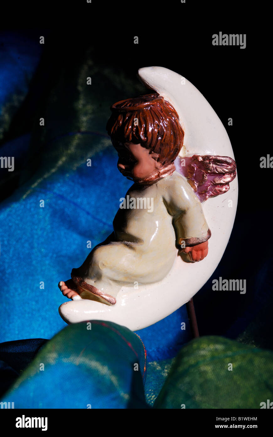 Angel moon hi-res stock photography and images - Alamy