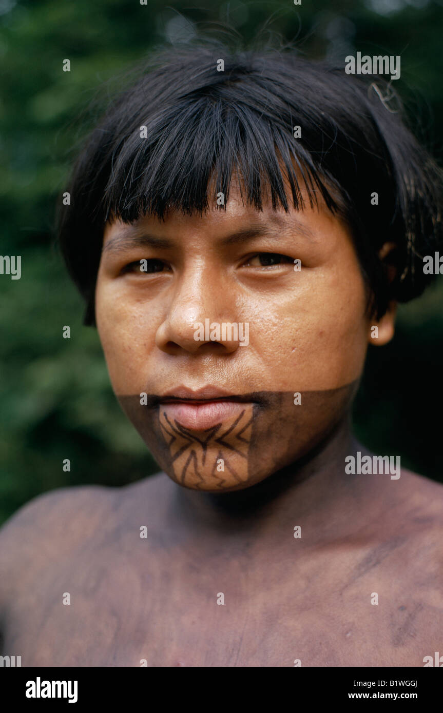 COLOMBIA Choco Embera Indigenous People Stock Photo - Alamy