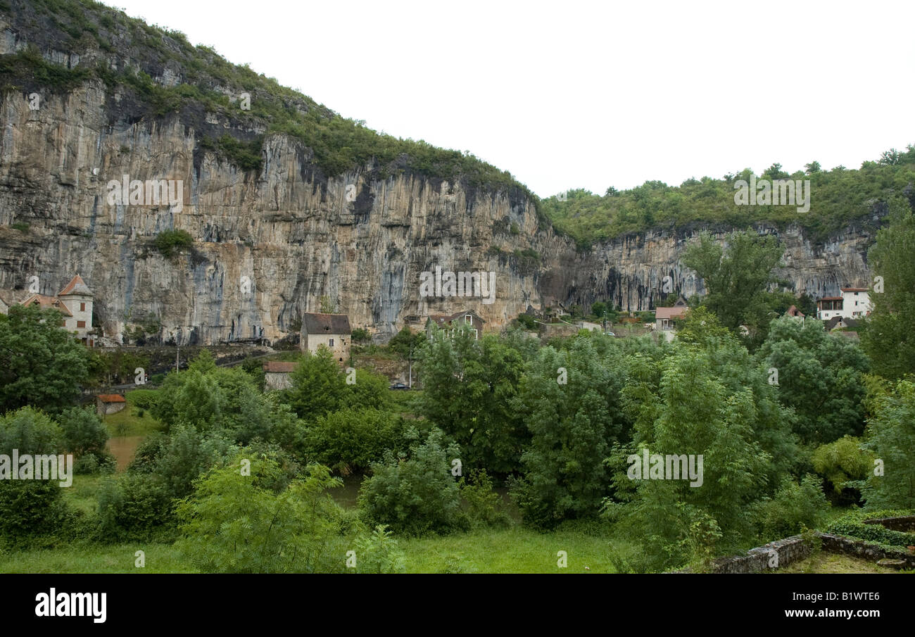 Cliffs near Cabrerets, Lot region, France. Near Peche-Merle caves Stock Photo