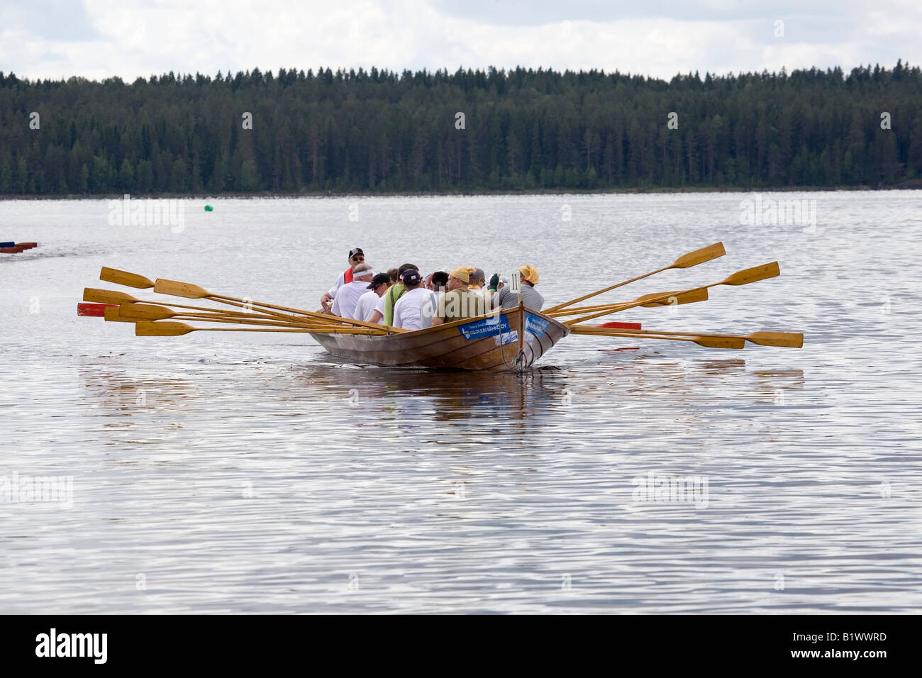 Rowing team hi-res stock photography and images - Alamy