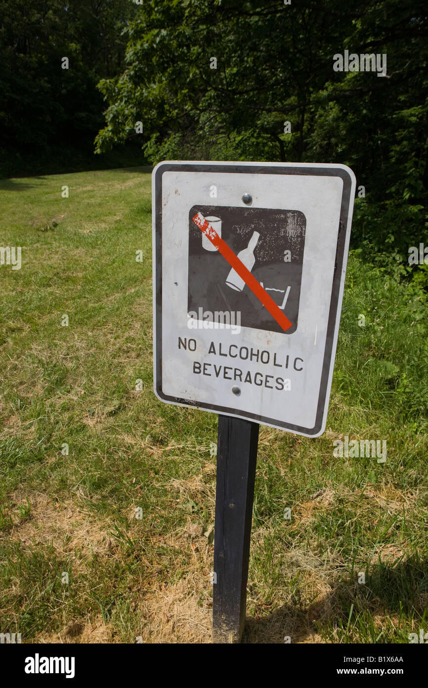 National Park Service sign prohibiting alcoholic beverages near the North Entrance of Shenandoah National Park on the Skyline Drive, Front Royal, Virginia. Stock Photo