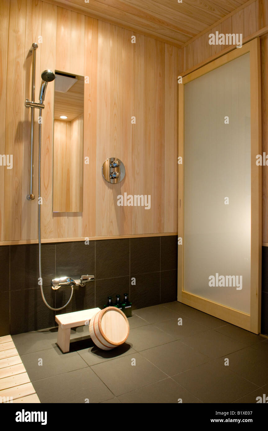 Japan home interior shower with wooden tube and chair Stock Photo - Alamy