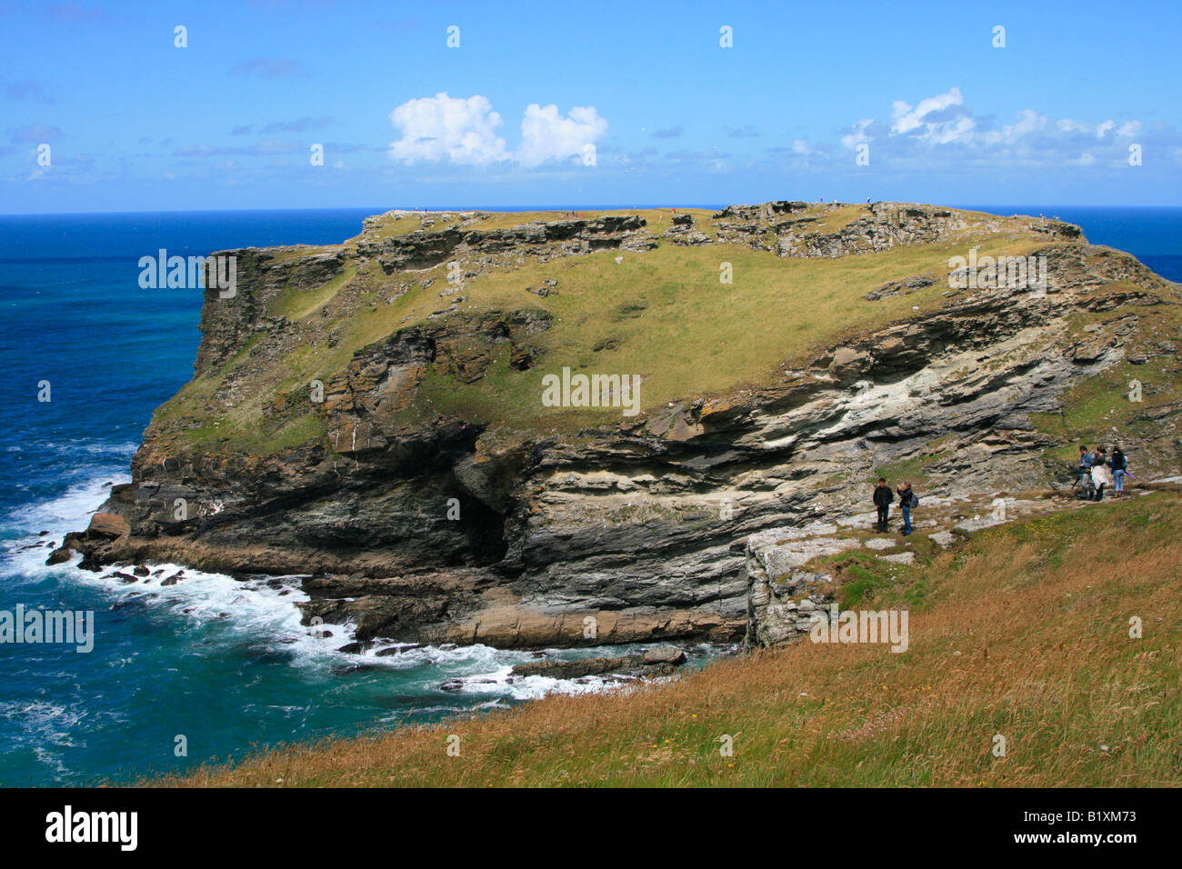 Remains of Tintagel Castle, legendary birthplace of King Arthur ...