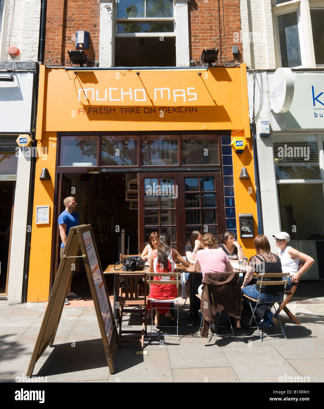 Mucho Mas Mexican Restaurant Upper Street Islington London Stock Photo