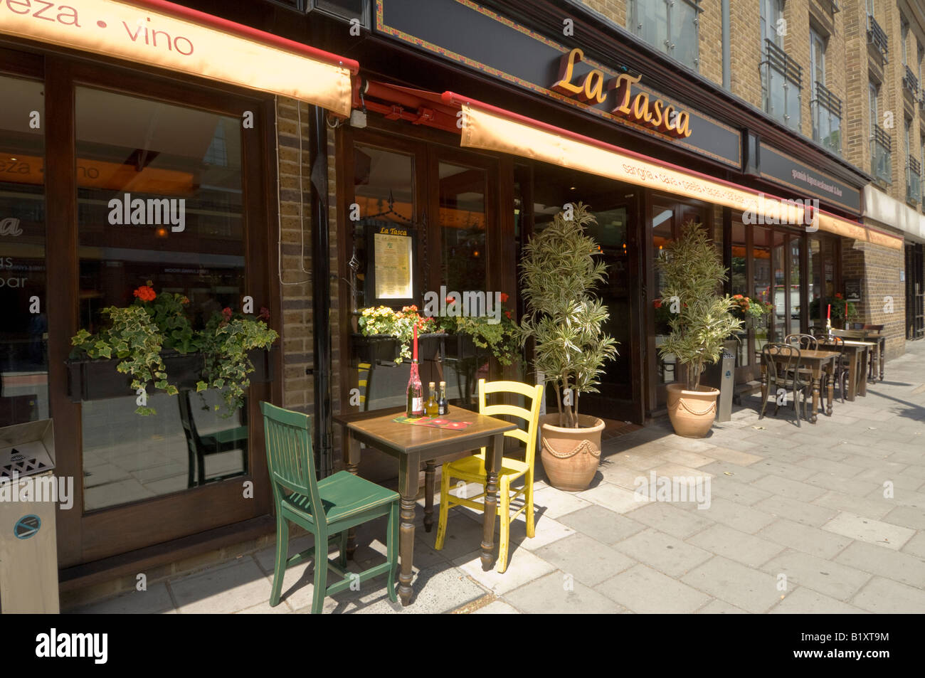 La Tasca Restaurant Essex Road Islington London Stock Photo