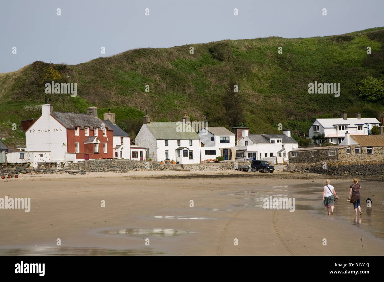 Ty coch inn hi-res stock photography and images - Alamy