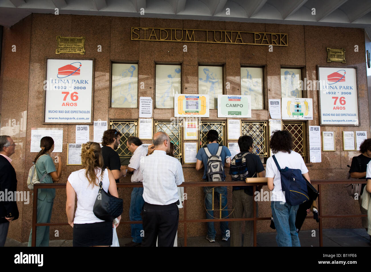 About the scenario of Luna Park About the scenario of Luna Park