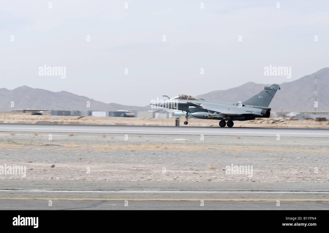 A Rafale of the French Air Force landing at Kandahar Airfield, Afghanistan after a sortie Stock Photo