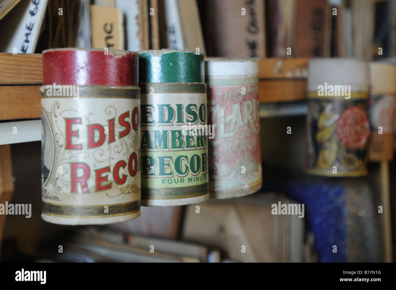 Wax cylinders hires stock photography and images Alamy