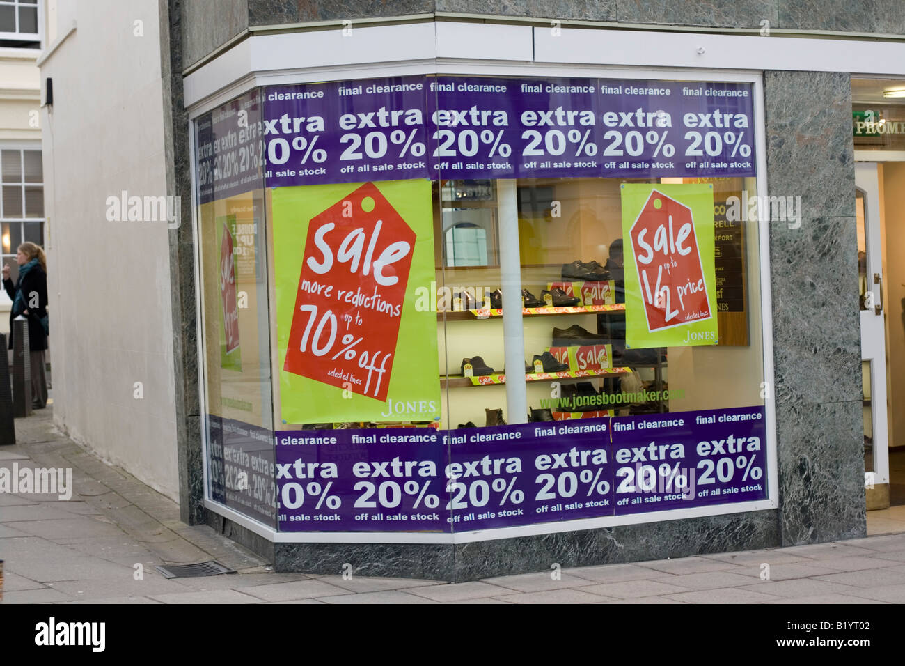 Cheltenham shop shopping hires stock photography and images Alamy