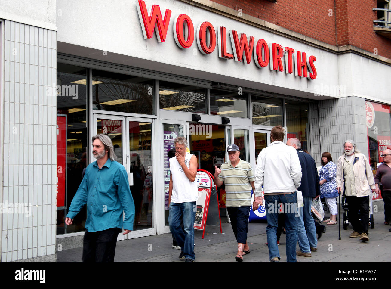 Islington, London branch of Woolworths soon to become Waitrose Stock Photo