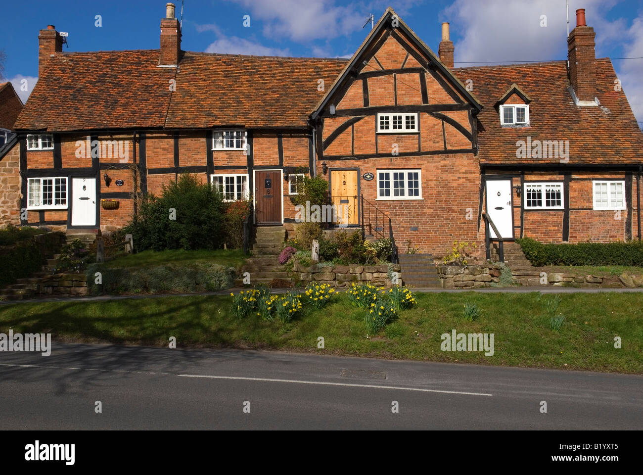Cottages at Stoneleigh Village Warwickshire England Stock Photo Alamy
