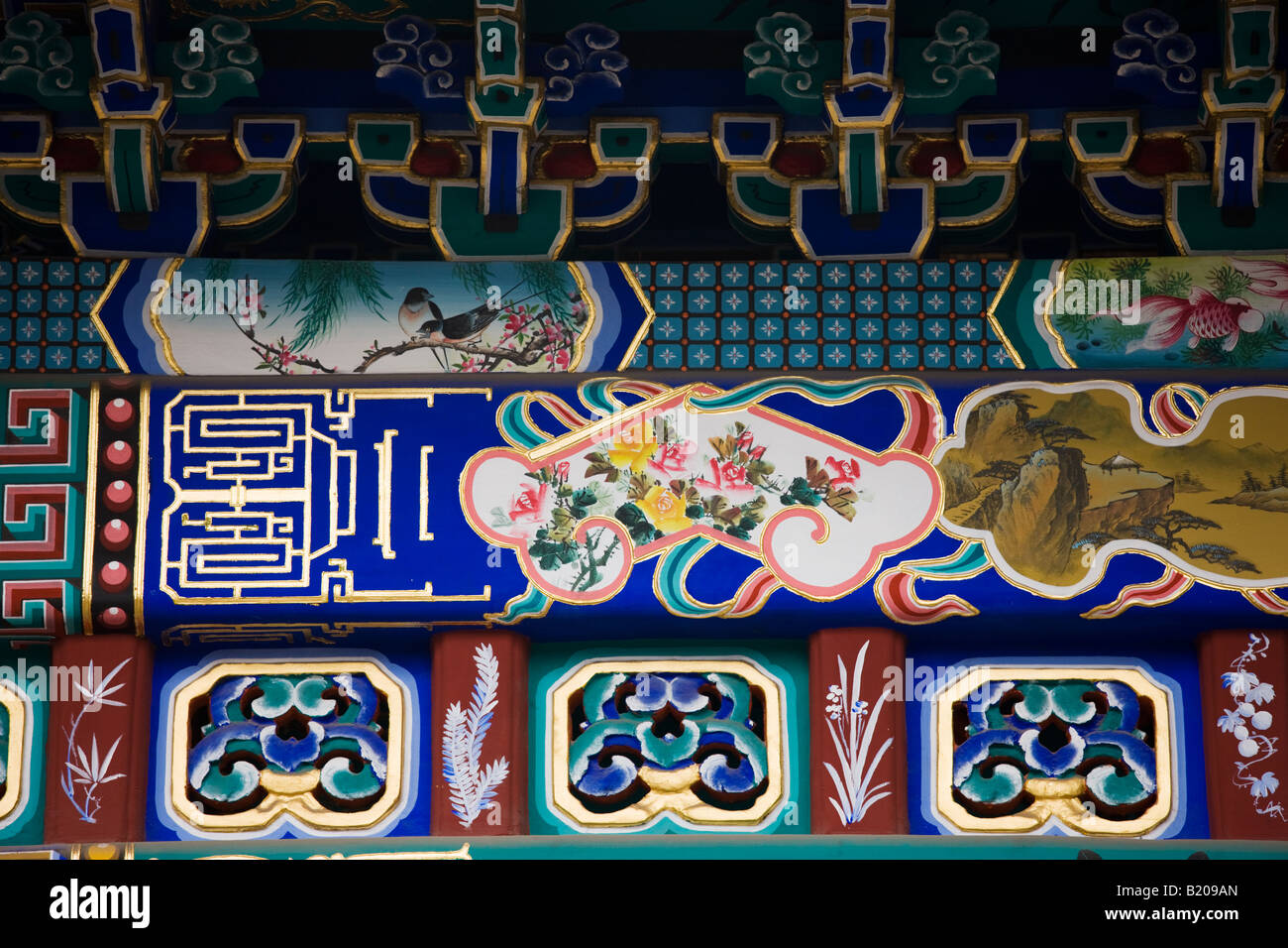 Newly restored paintings at The Gate of Inviting the Moon The Summer Palace Beijing China Stock Photo