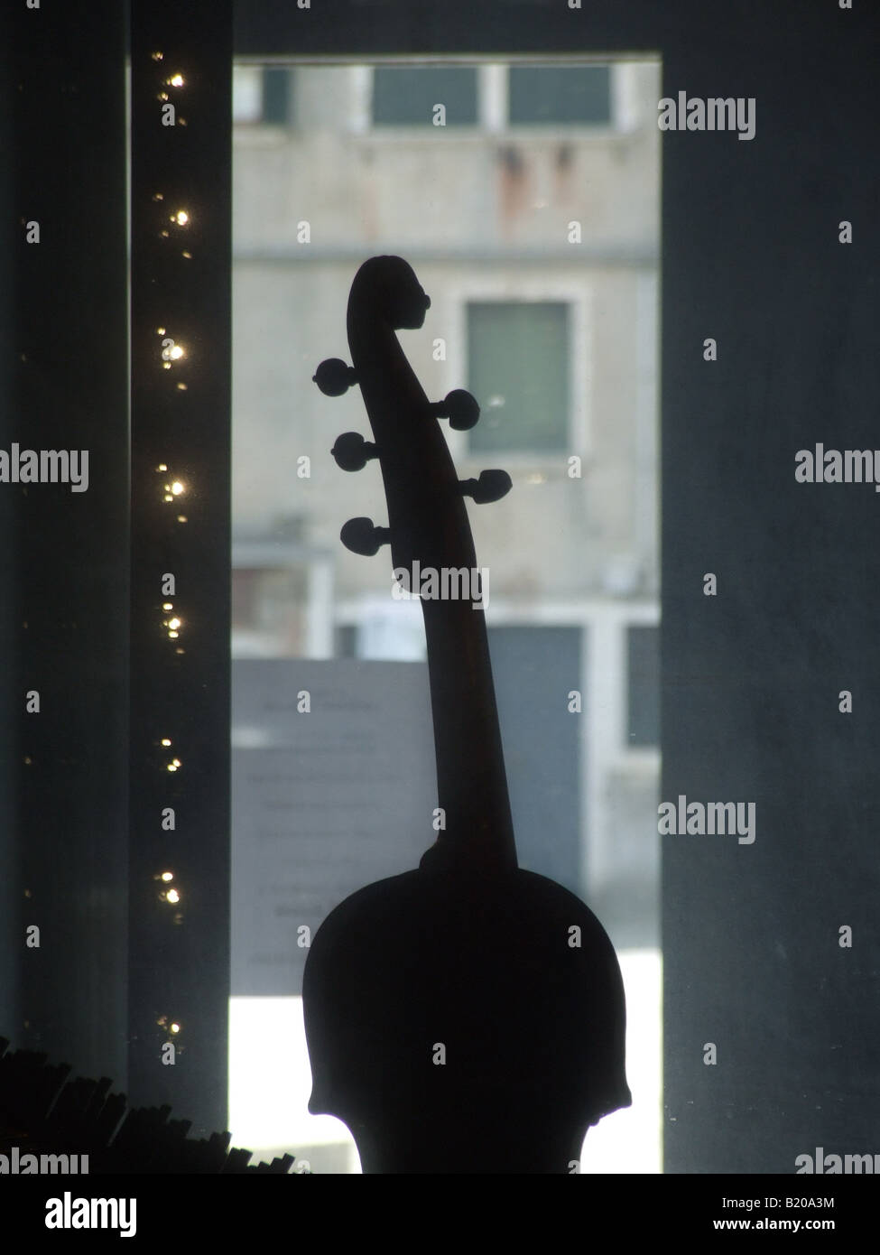 detail of violin in a display case Stock Photo - Alamy