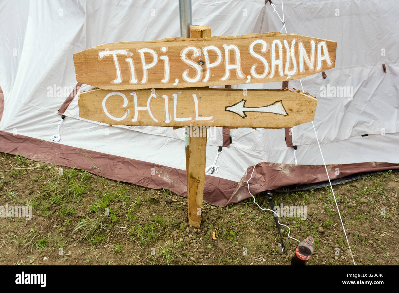 Sign for the Tipi spa sauna at the Glastonbury Festival 2008 Stock Photo
