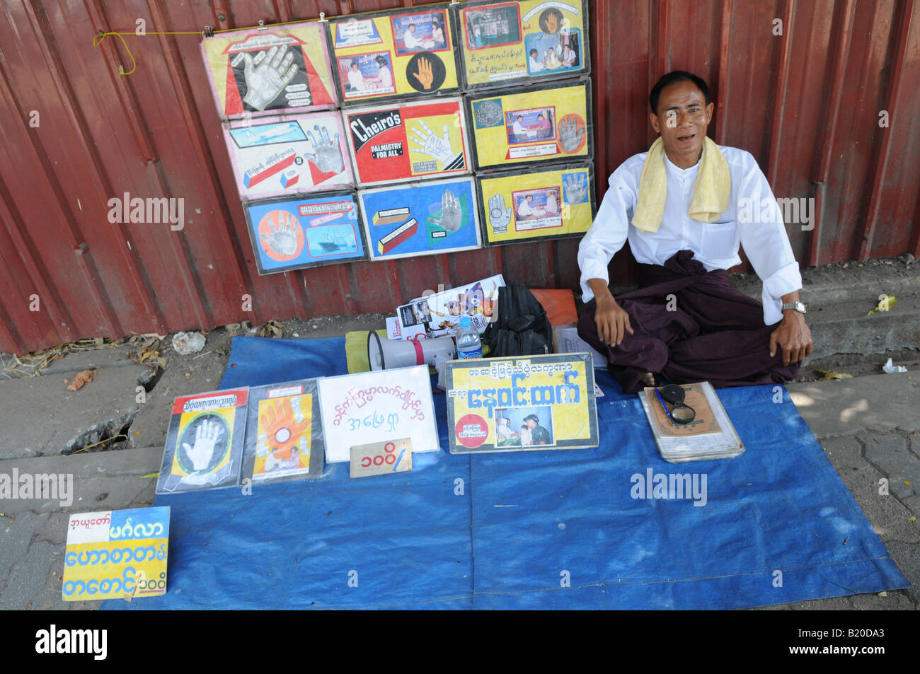 fortune teller , street scene , rangoon , myanmar Stock Photo Alamy