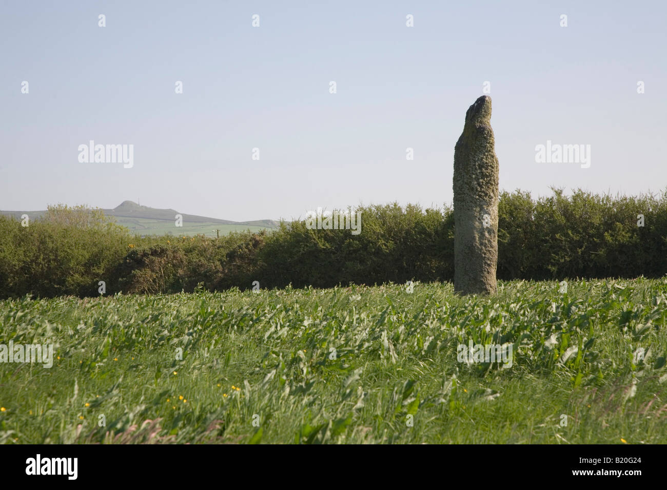 Single stone standing stones hi-res stock photography and images - Alamy