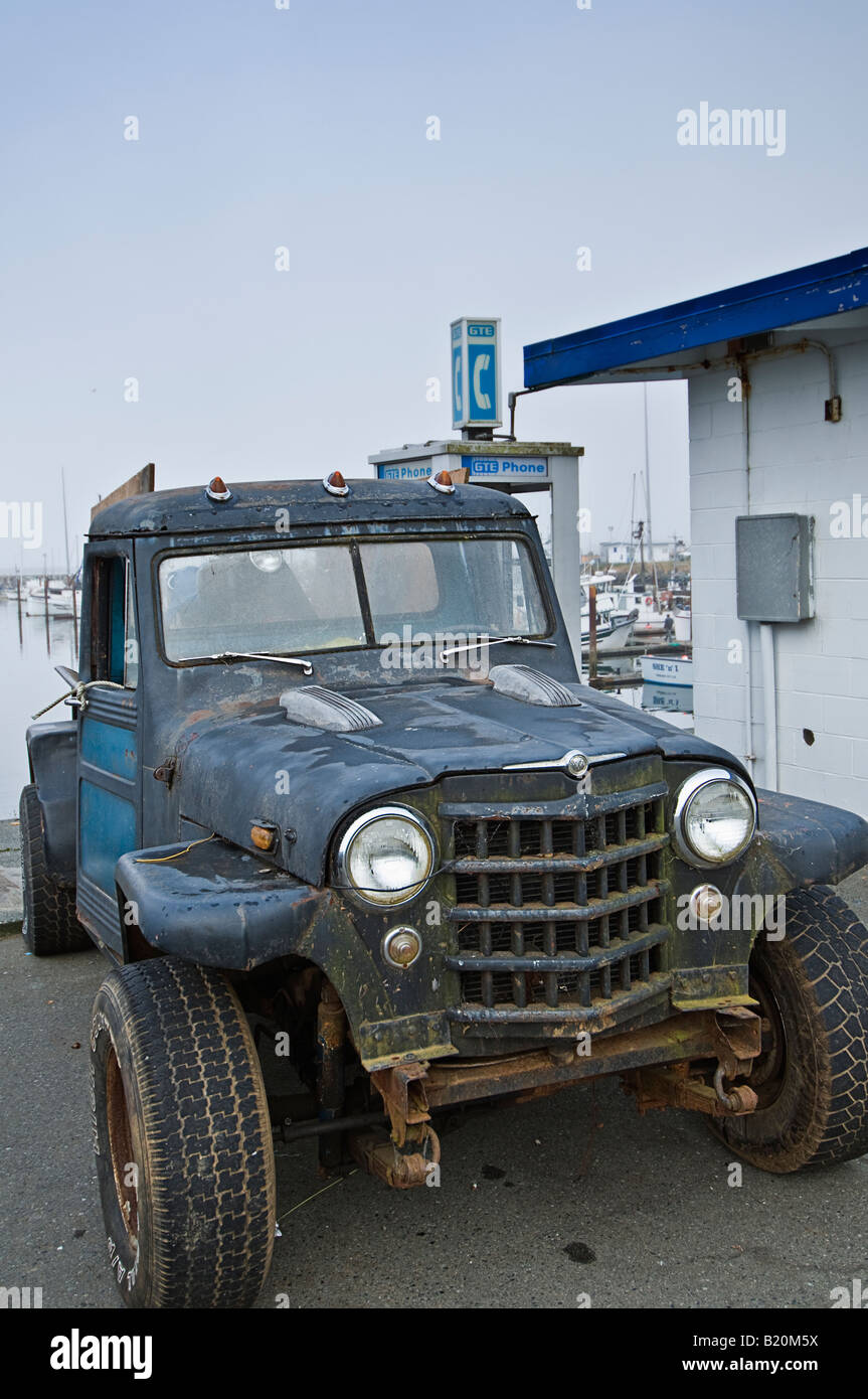 Old Fashioned Jeep Stock Photo - Alamy